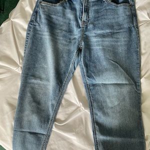 Perfect straight jean